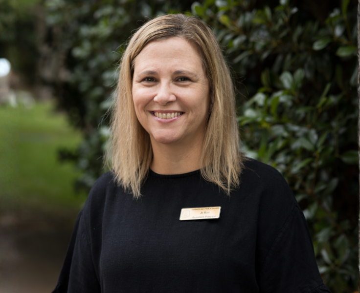 headshot-of-mrs-burr